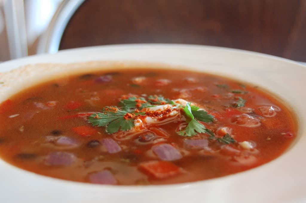 Sopa de Frijoles
