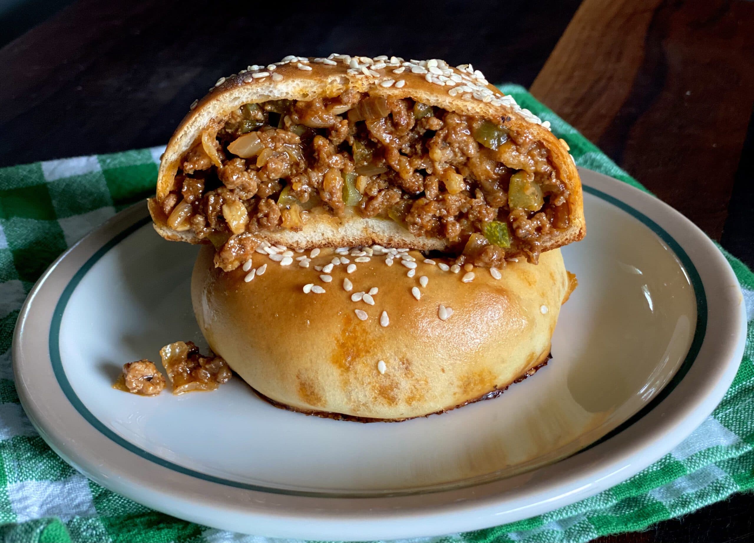 Alton Brown's Sloppy Joe Buns